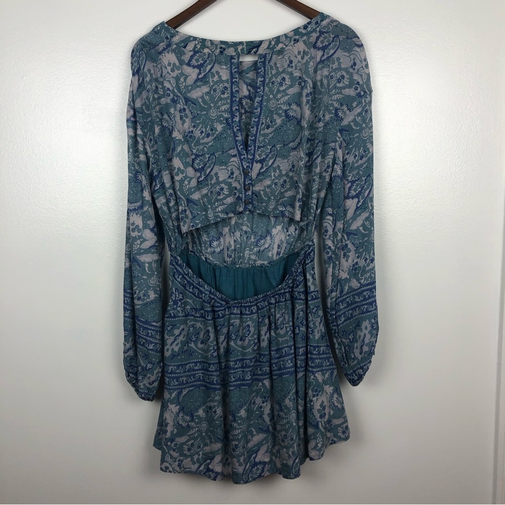 Free People Backless Long Sleeves Dress with Back Keyhole Size Small - Picture 4 of 12